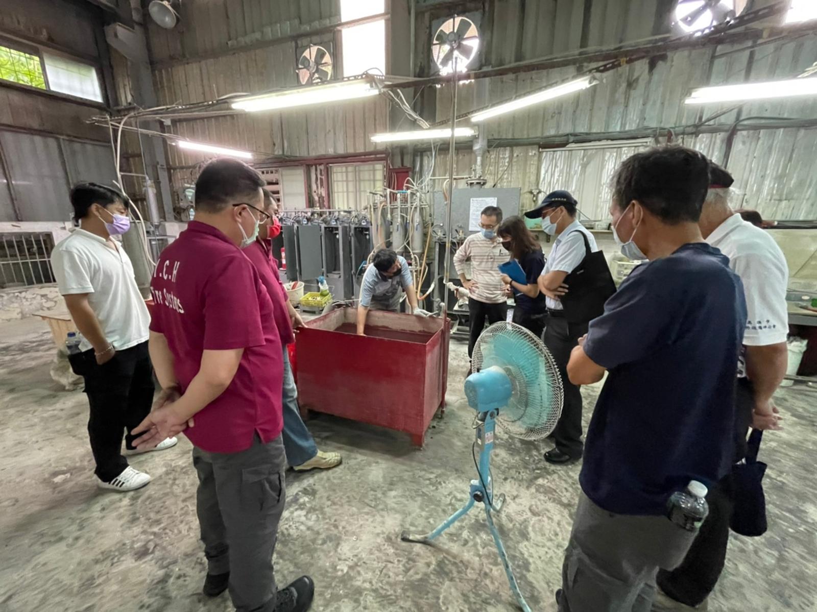 110年協同高雄市政府消防局審查滅火器專業廠商